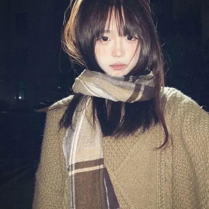 《假面》封面